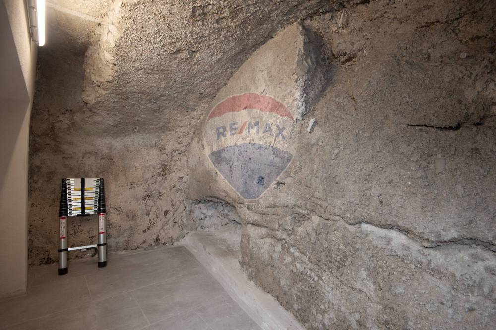 negozio in vendita a Frosinone