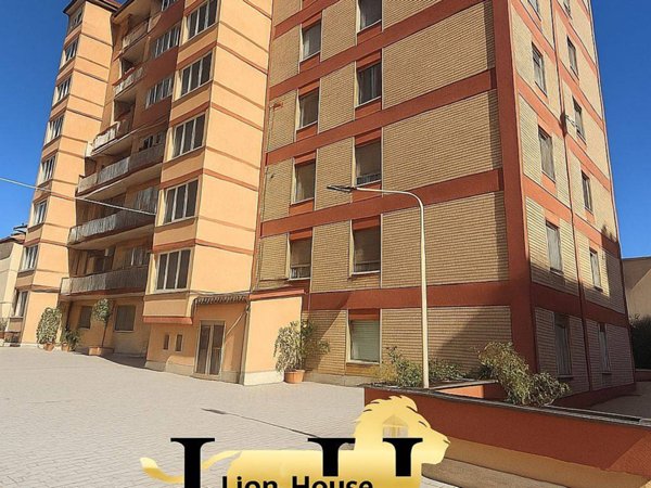 appartamento in vendita a Frosinone in zona Le Rase