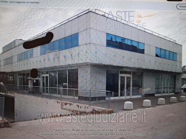 negozio in vendita a Frosinone