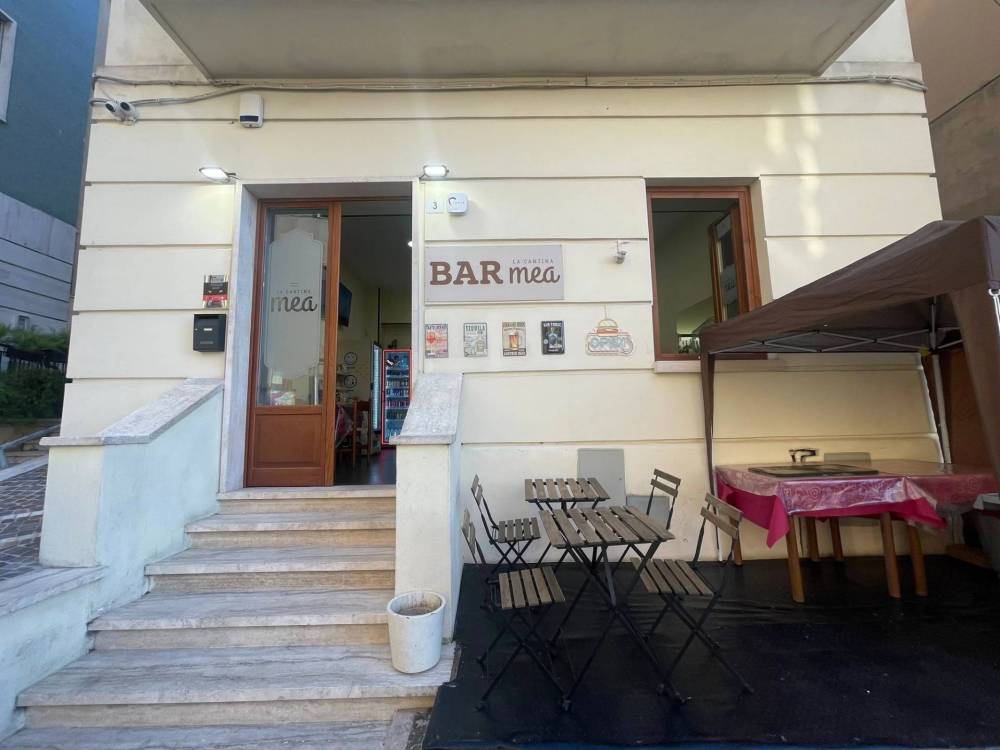 negozio in vendita a Frosinone