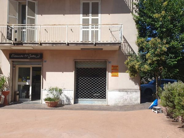 negozio in vendita a Frosinone