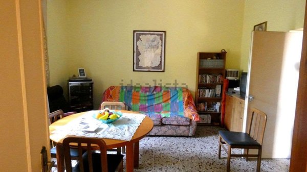 casa indipendente in vendita a Frosinone