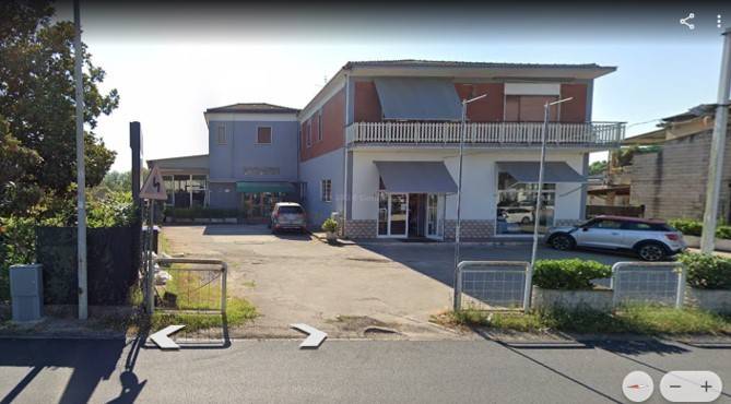 negozio in vendita a Frosinone