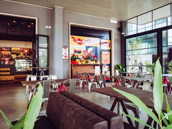 negozio in vendita a Frosinone