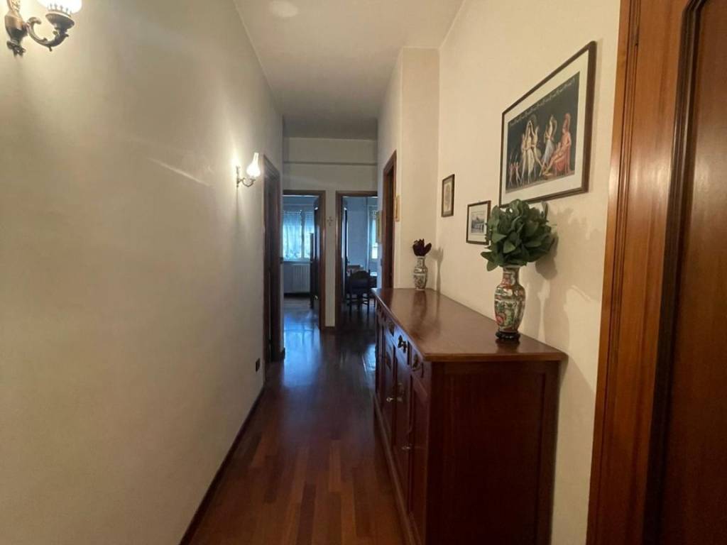 appartamento in vendita a Frosinone in zona Le Rase