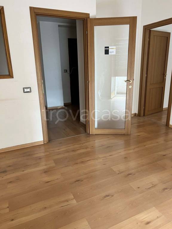 ufficio in vendita a Frosinone