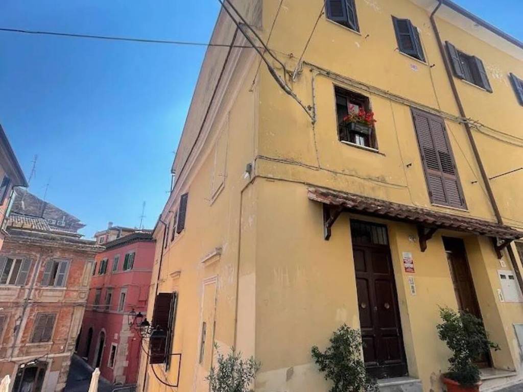 appartamento in vendita a Frosinone