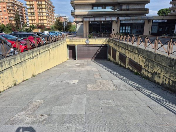 casa indipendente in vendita a Frosinone