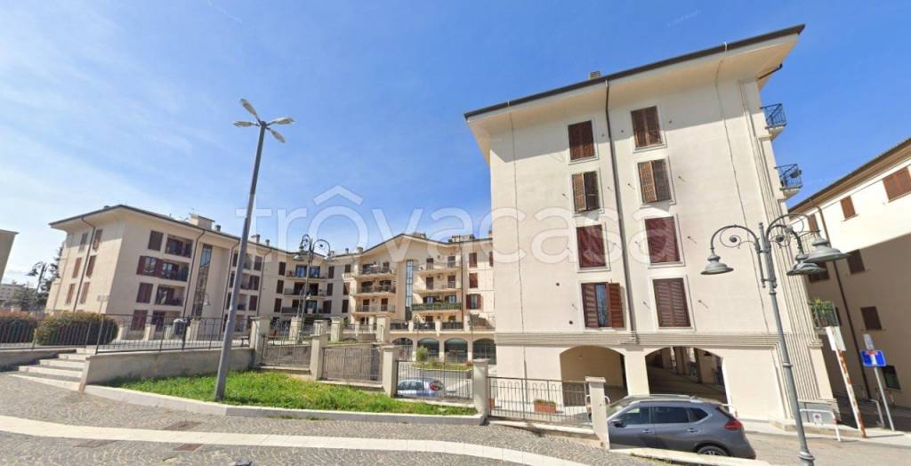 negozio in vendita a Frosinone