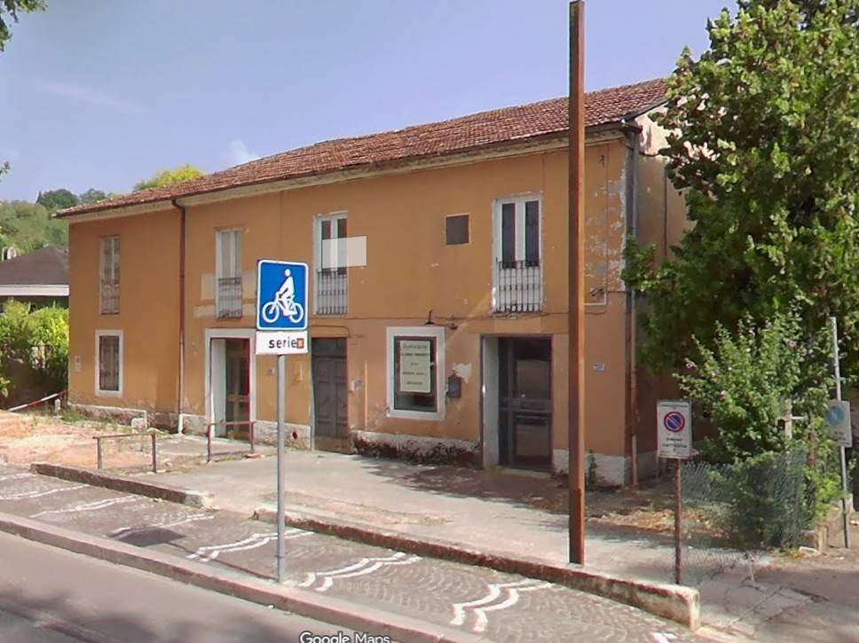 intera palazzina in vendita a Frosinone