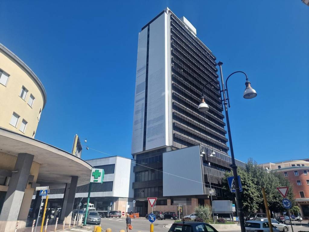 ufficio in vendita a Frosinone
