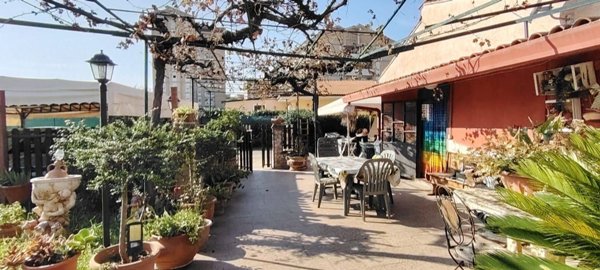 casa indipendente in vendita a Frosinone