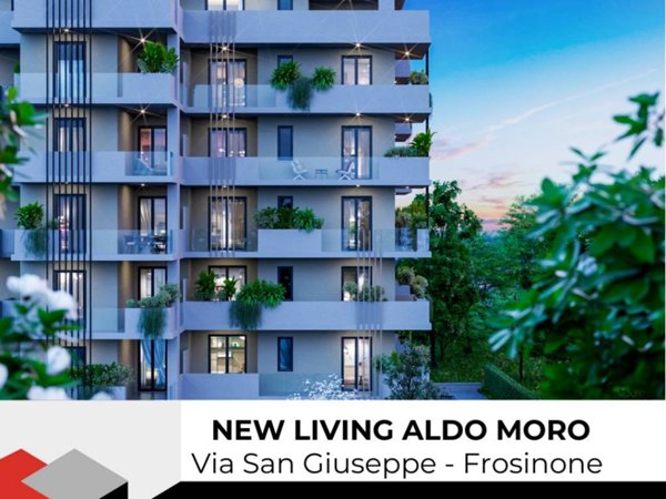 casa indipendente in vendita a Frosinone