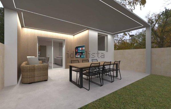 casa indipendente in vendita a Frosinone