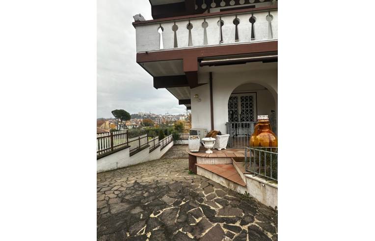 casa indipendente in vendita a Frosinone