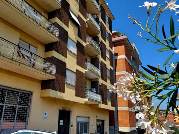 appartamento in vendita a Frosinone in zona Le Rase