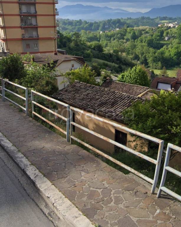 terreno edificabile in vendita a Frosinone