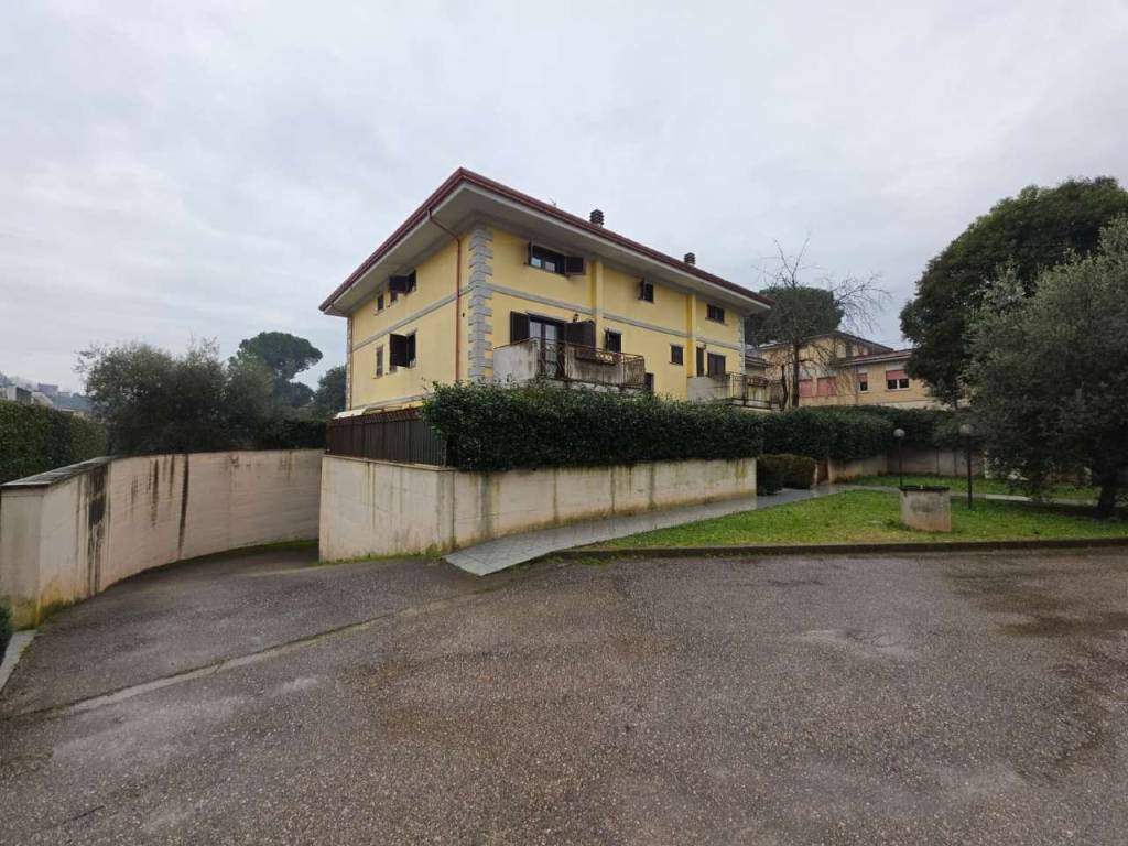 appartamento in vendita a Frosinone