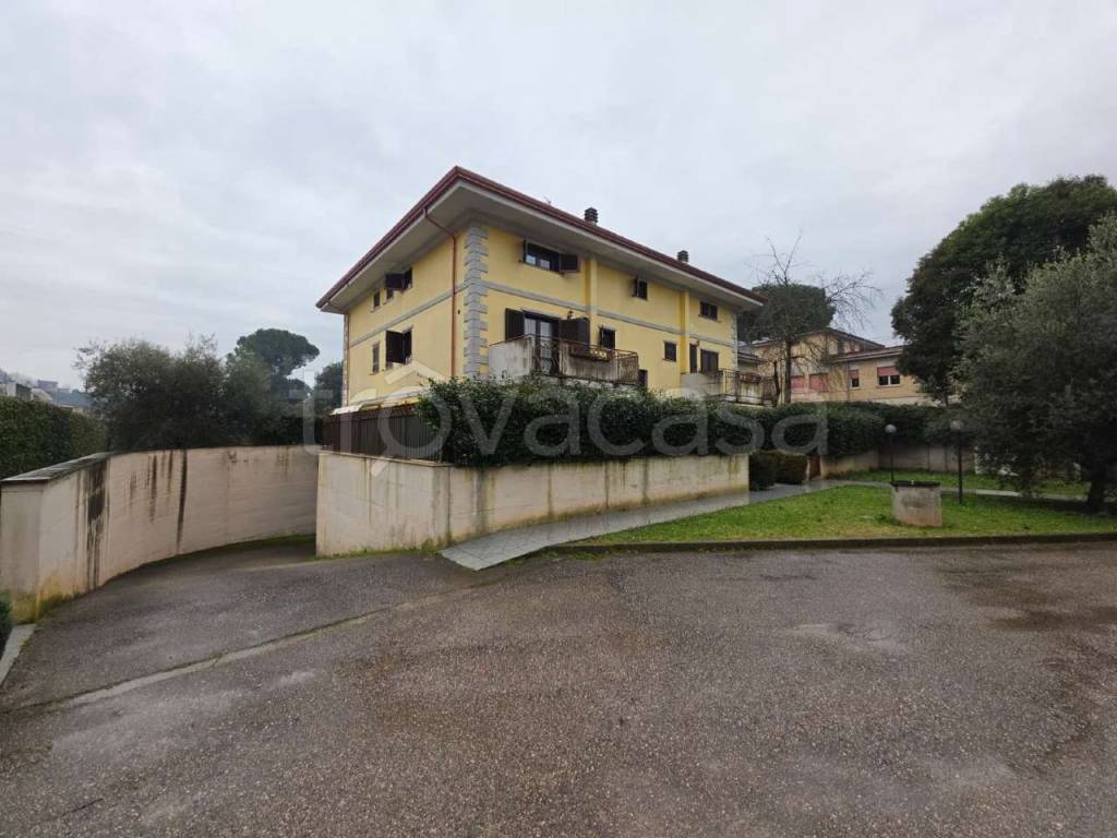 appartamento in vendita a Frosinone