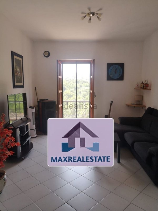 casa indipendente in vendita a Frosinone