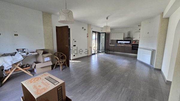 casa indipendente in vendita a Frosinone