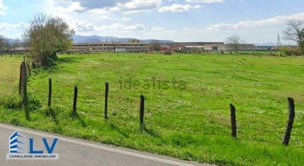 terreno industriale in vendita a Frosinone