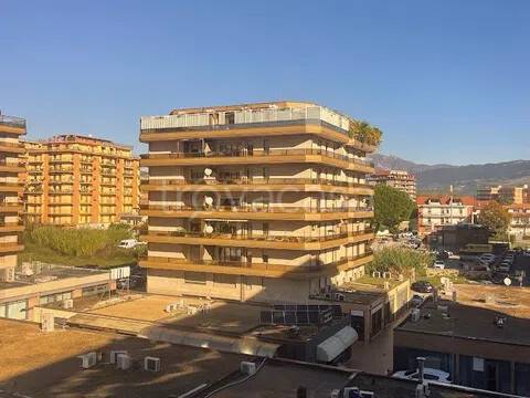 casa indipendente in vendita a Frosinone