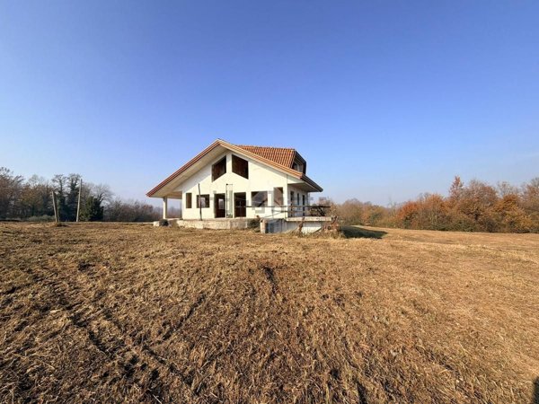 pentavano in vendita a Frosinone