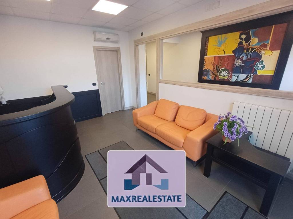 ufficio in vendita a Frosinone