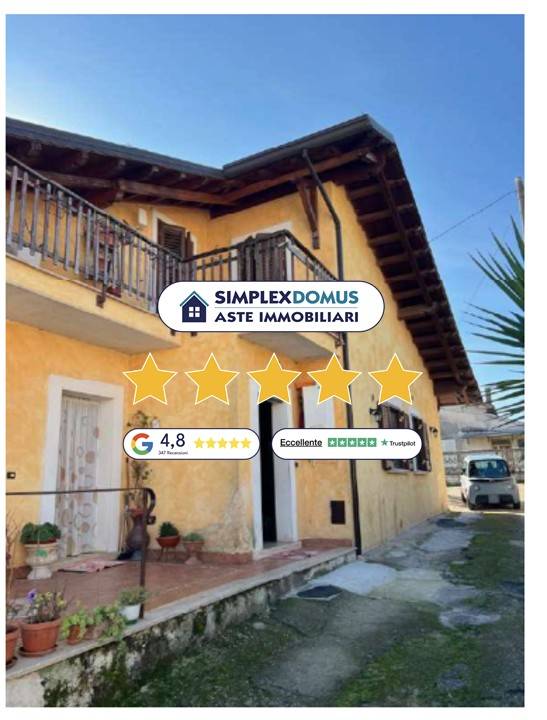 casa indipendente in vendita a Frosinone