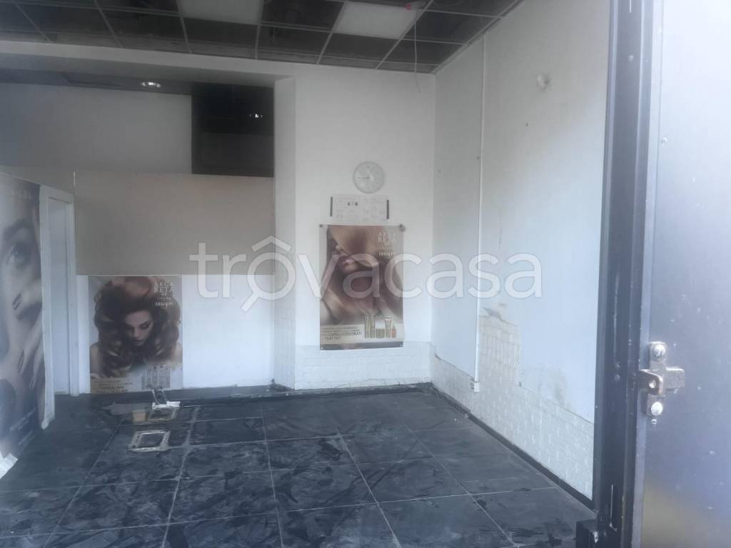 negozio in vendita a Frosinone