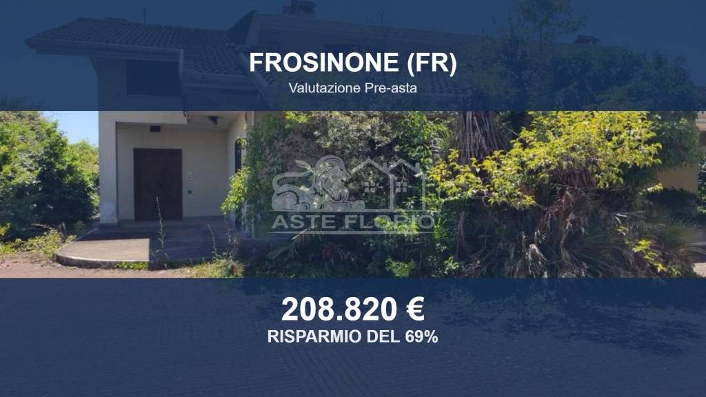 casa indipendente in vendita a Frosinone