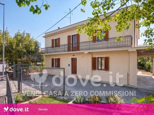 casa indipendente in vendita a Frosinone