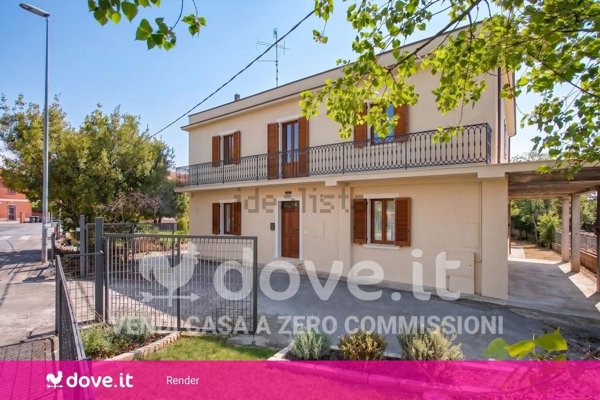 casa indipendente in vendita a Frosinone