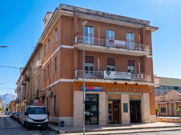 ufficio in vendita a Frosinone