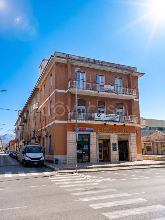 ufficio in vendita a Frosinone