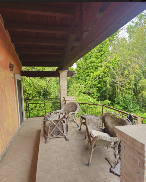 casa indipendente in vendita a Frosinone