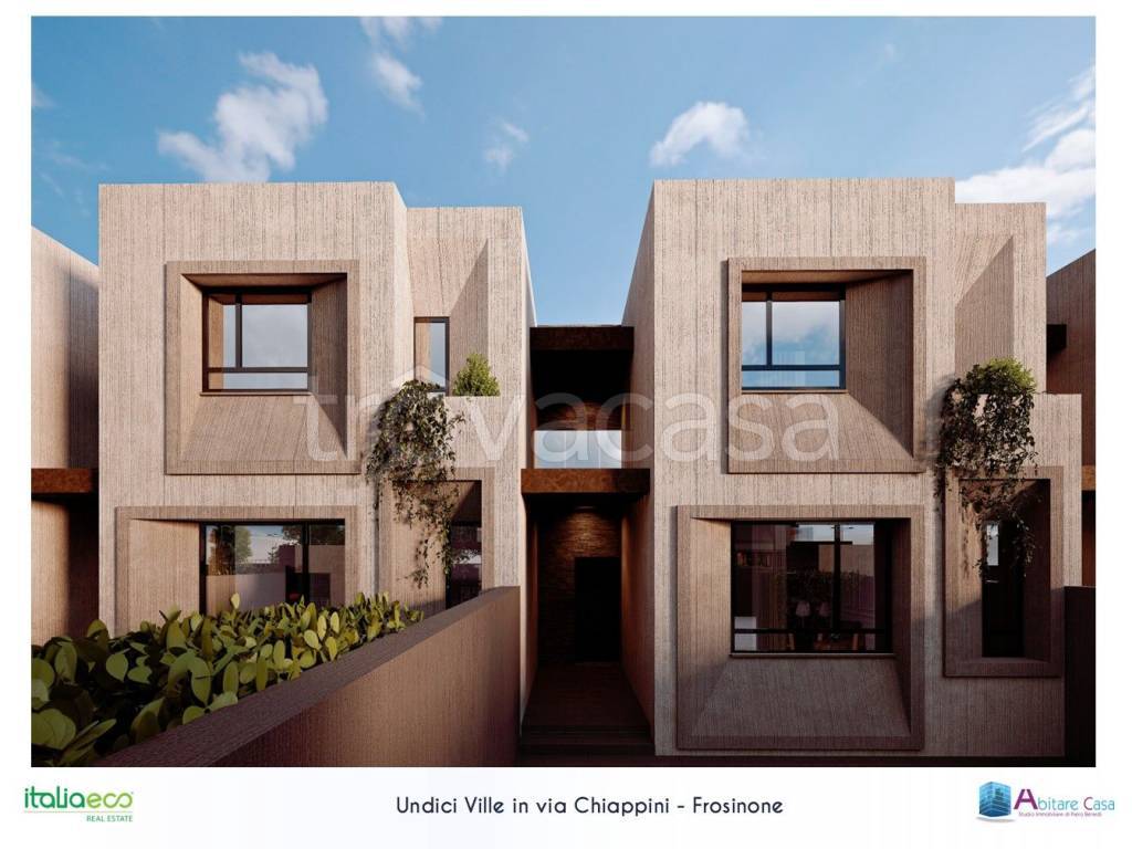 casa indipendente in vendita a Frosinone