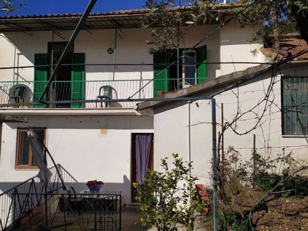 casa semindipendente in vendita a Fumone