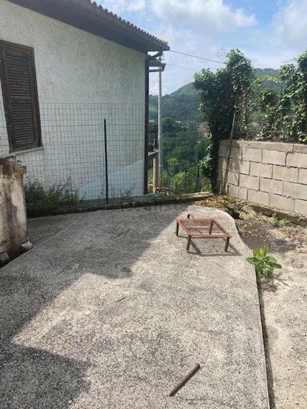 casa indipendente in vendita a Fumone