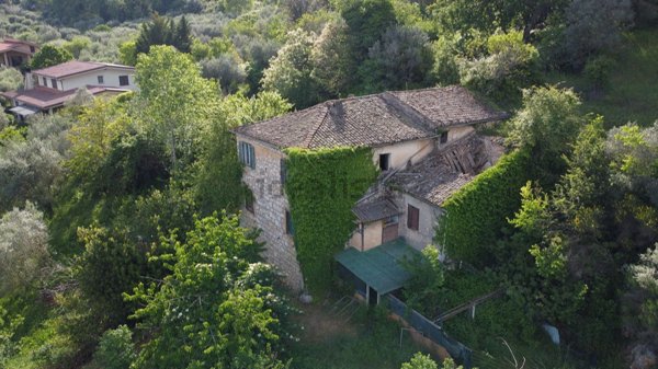 casale in vendita a Fumone