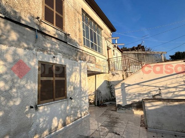 casa indipendente in vendita a Fumone