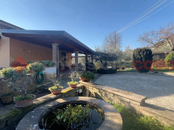 casa indipendente in vendita a Fumone