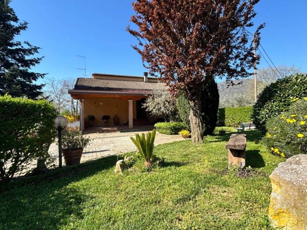 casa indipendente in vendita a Fumone