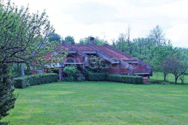 casa indipendente in vendita a Gallinaro