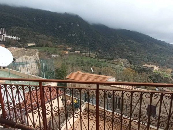 appartamento in vendita a Giuliano di Roma