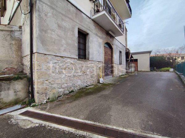 trivano in vendita a Giuliano di Roma