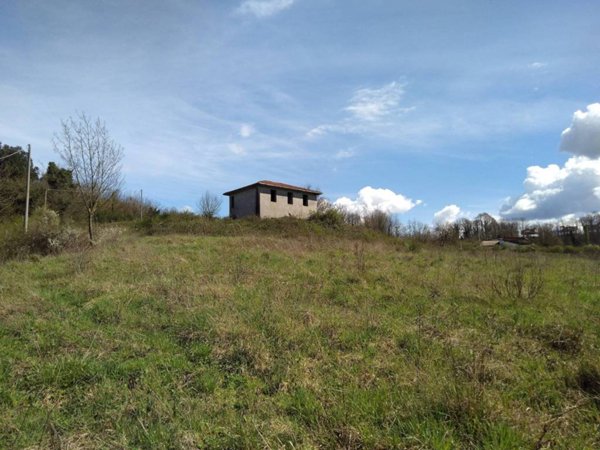 casa indipendente in vendita a Giuliano di Roma