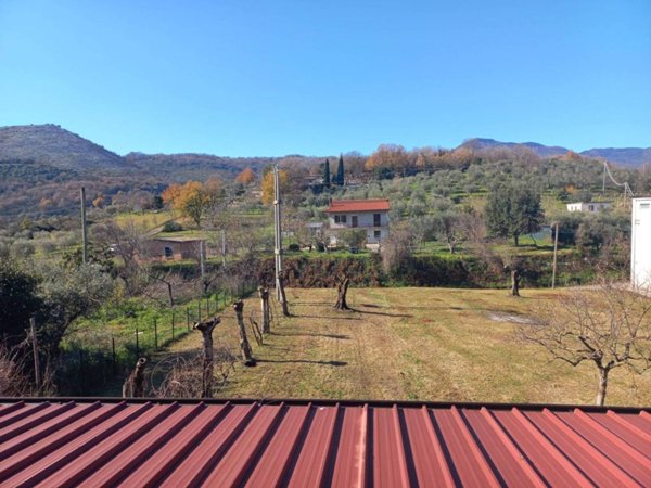 casa indipendente in vendita a Giuliano di Roma