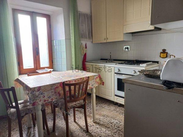 appartamento in vendita a Giuliano di Roma
